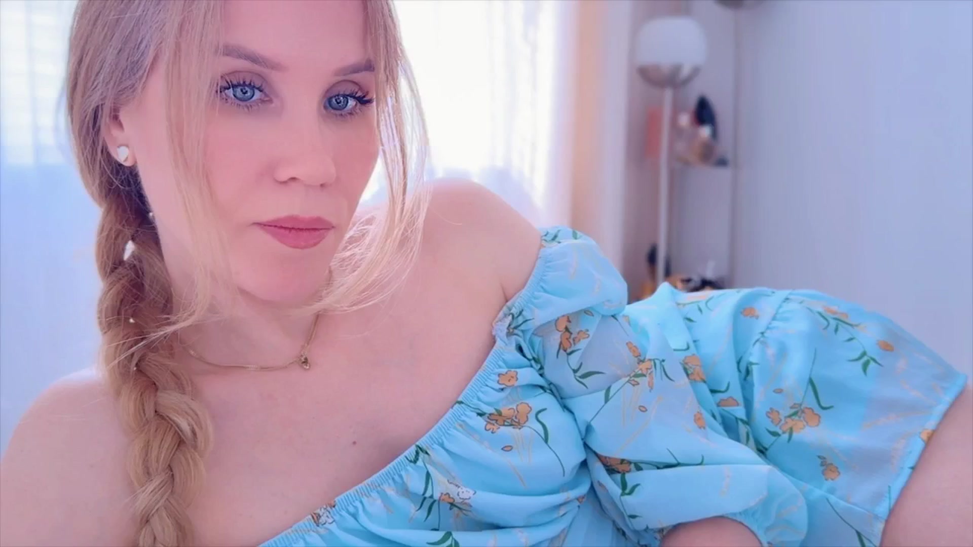 Myassistant video thumbnail