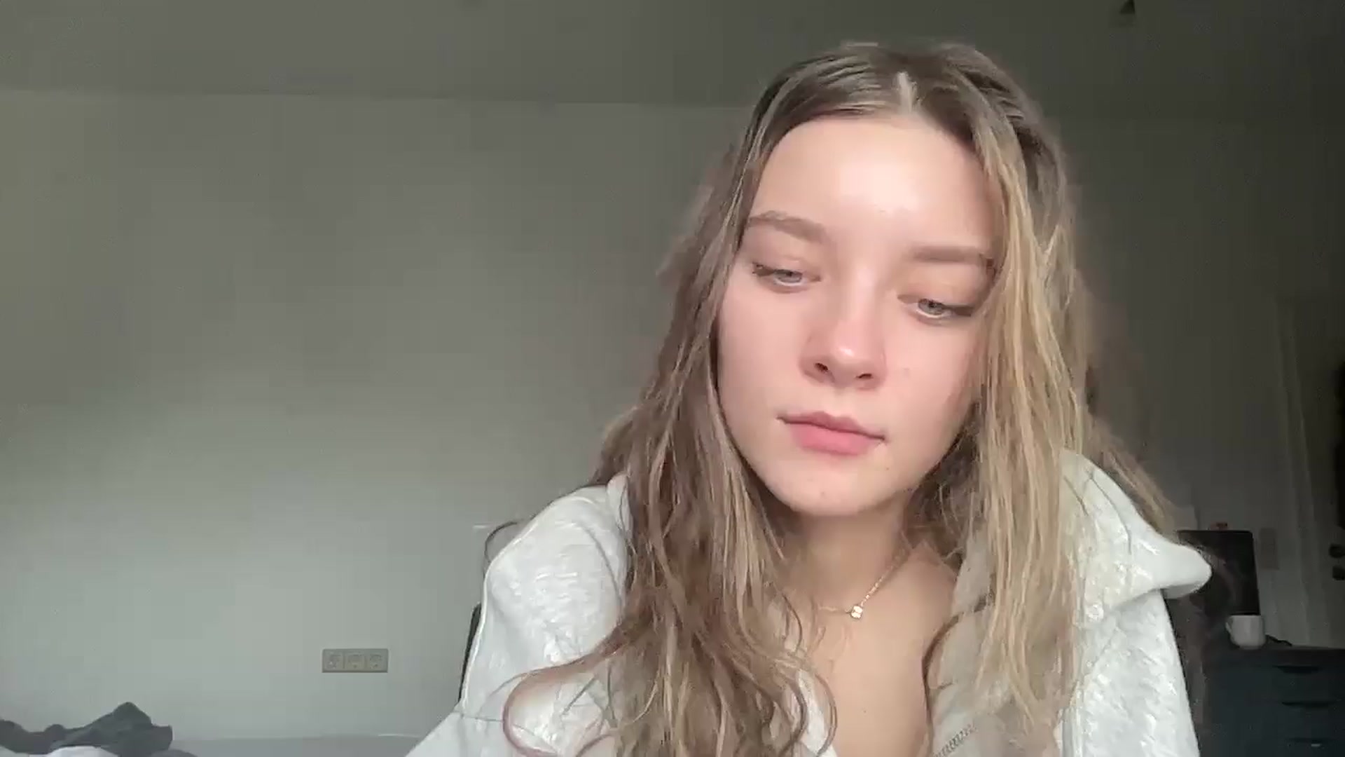 Shinie_ video thumbnail