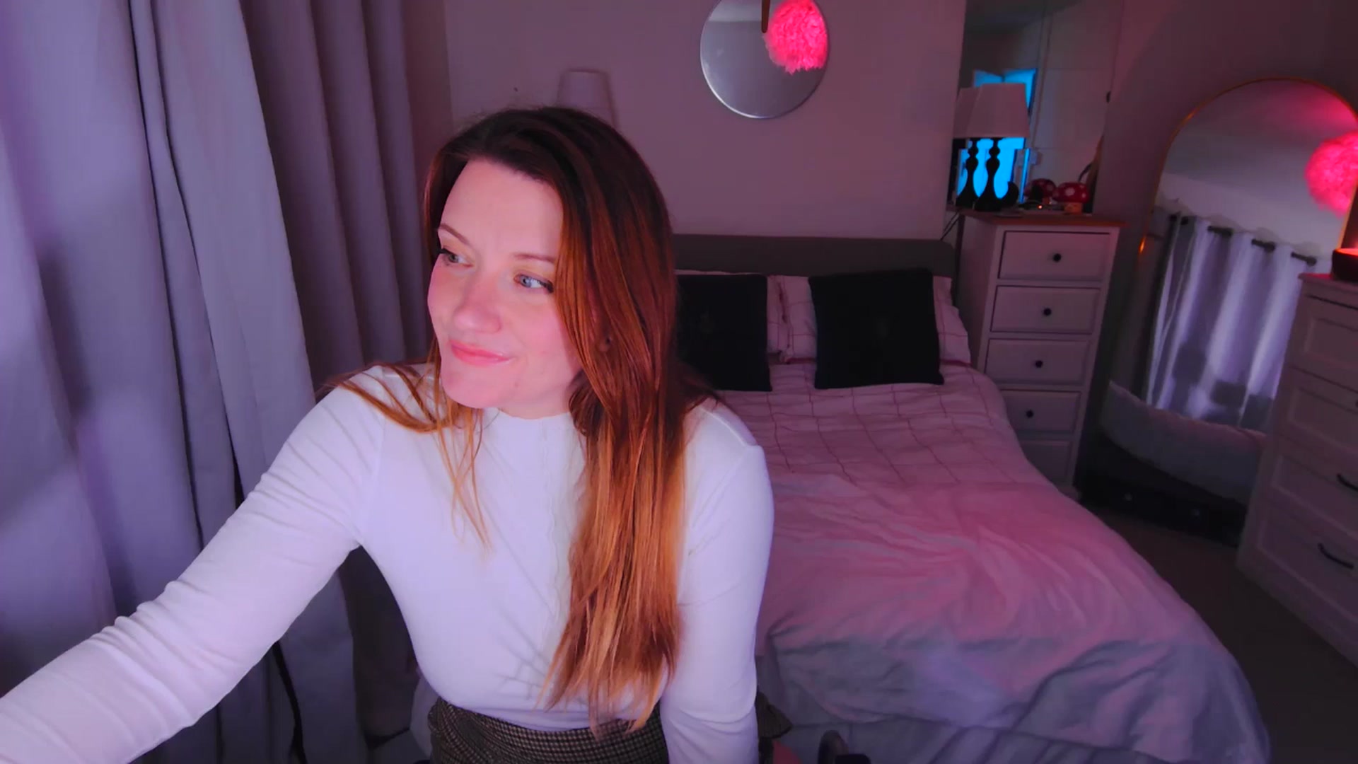 xDaisyx video thumbnail