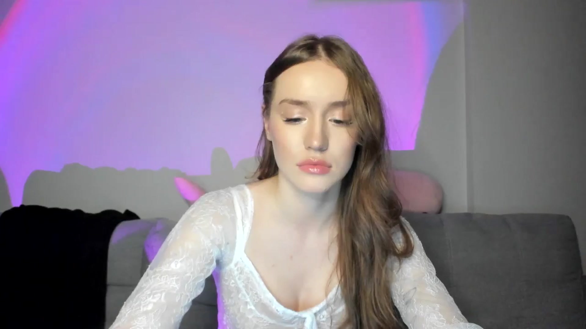 IsabellRrose video thumbnail