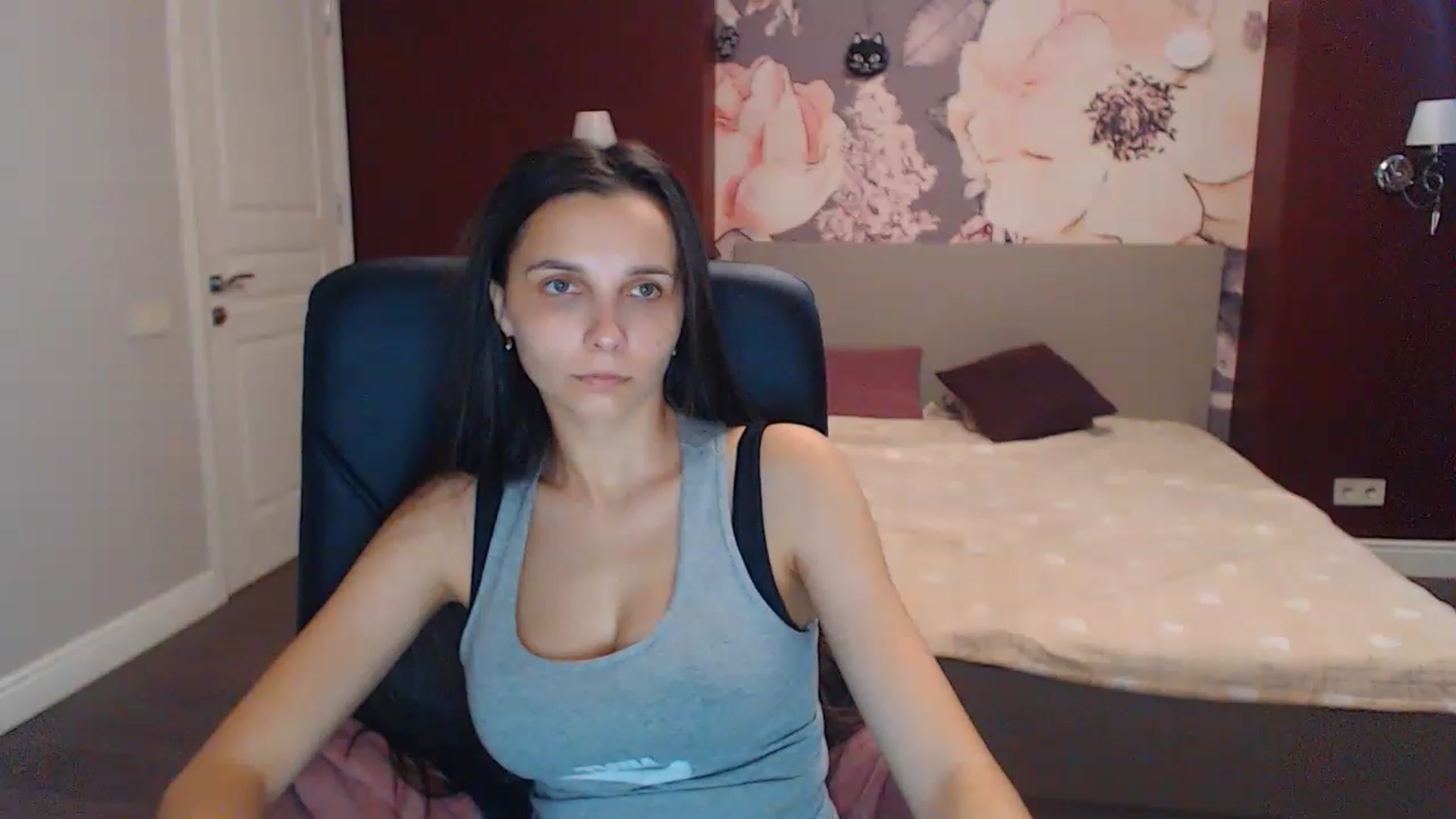 Karina_Mils video thumbnail