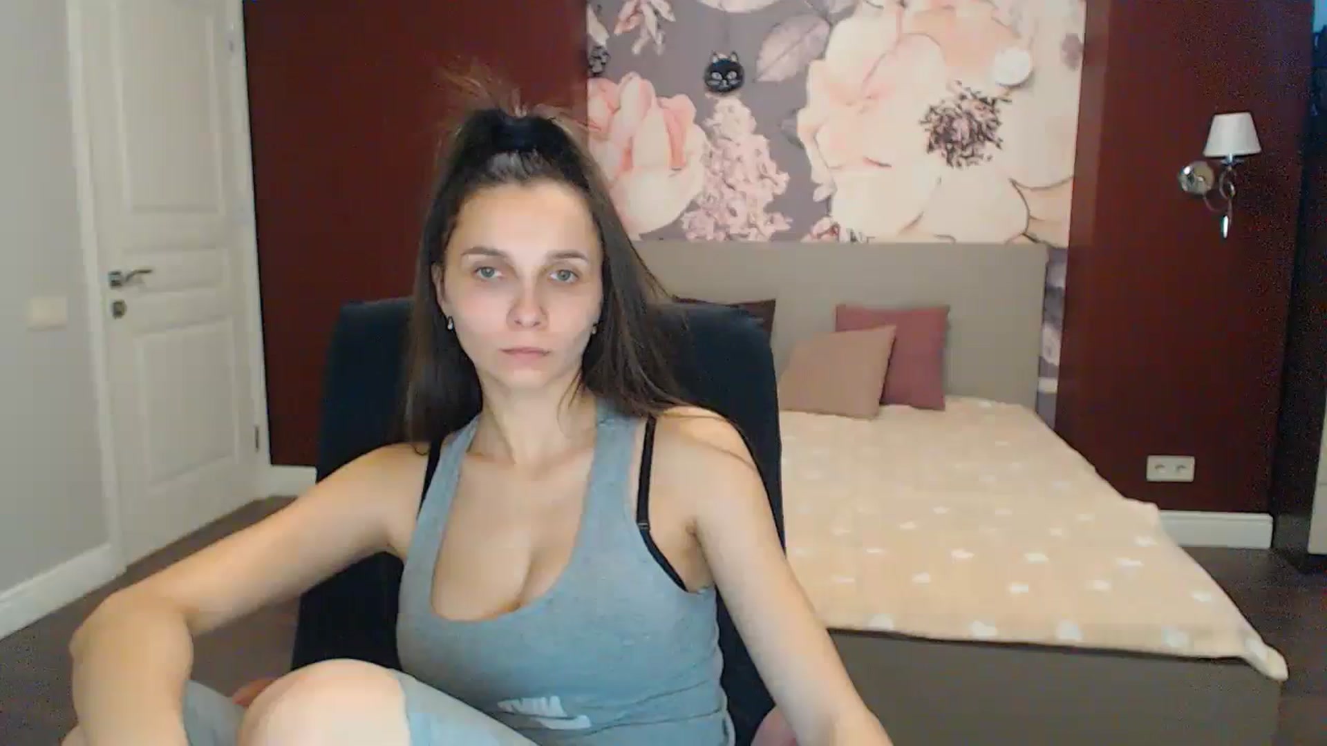 Karina_Mils video thumbnail