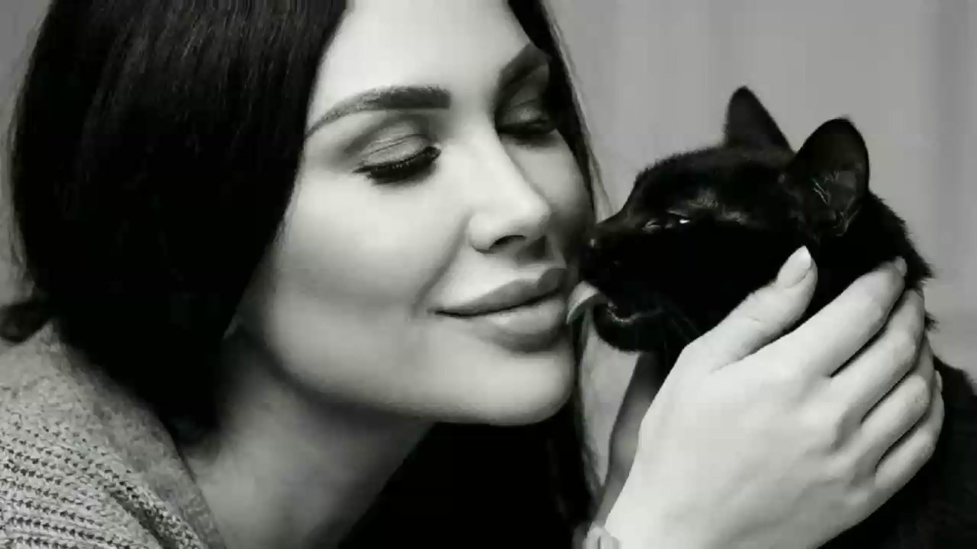 Monalise video thumbnail