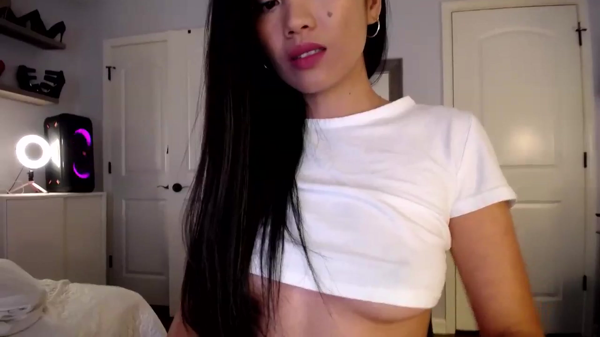 AsianLuv_4U video thumbnail