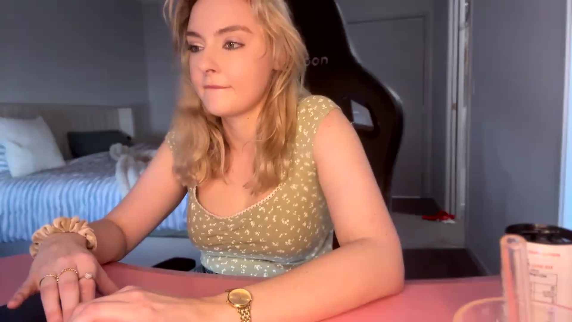 Lotttiee video thumbnail