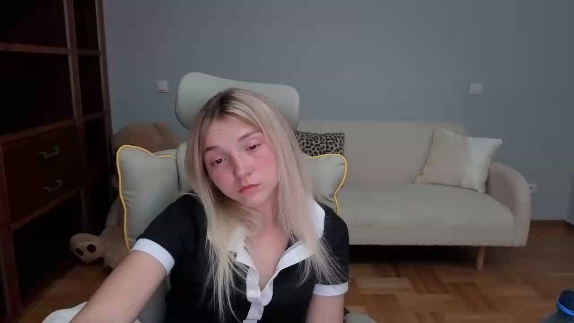 Daisyy video thumbnail