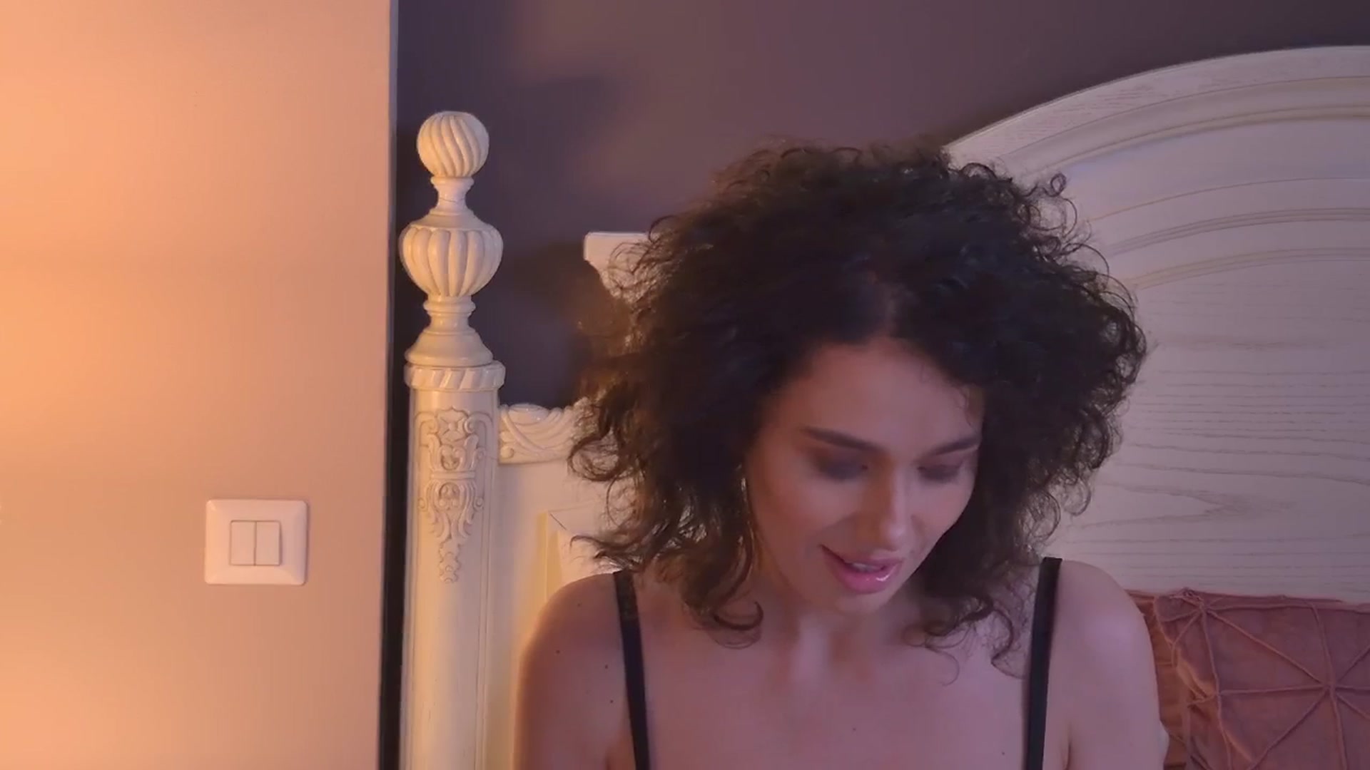 AnitaRicci video thumbnail