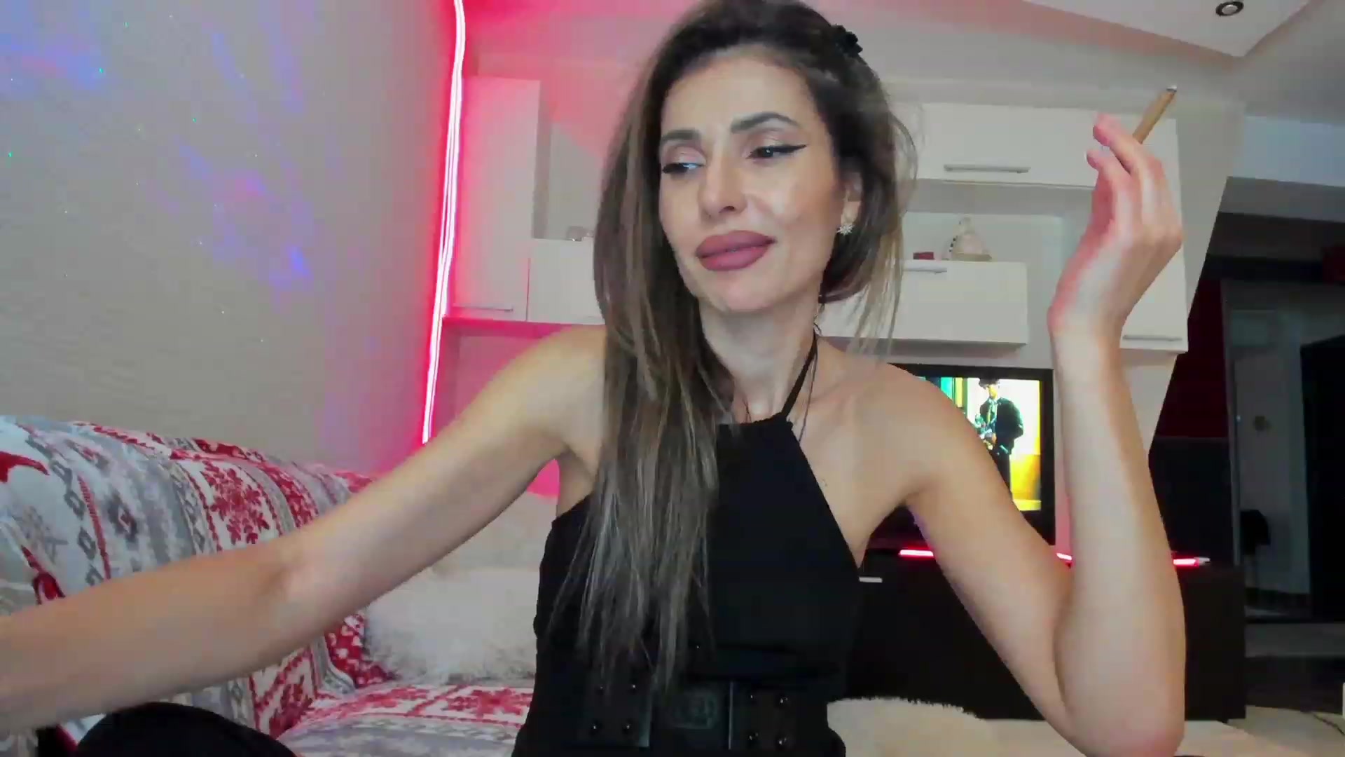 SmileyTinaa video thumbnail