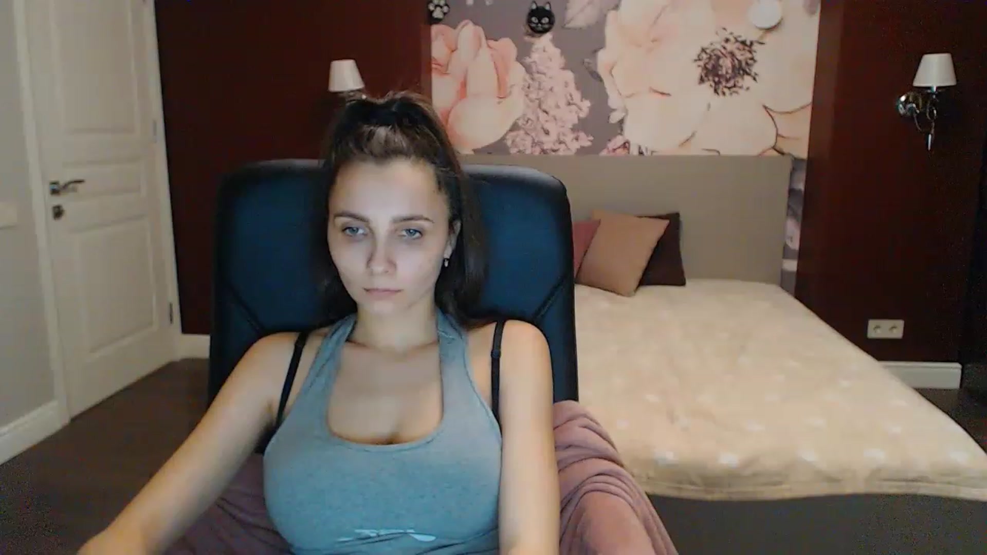Karina_Mils video thumbnail