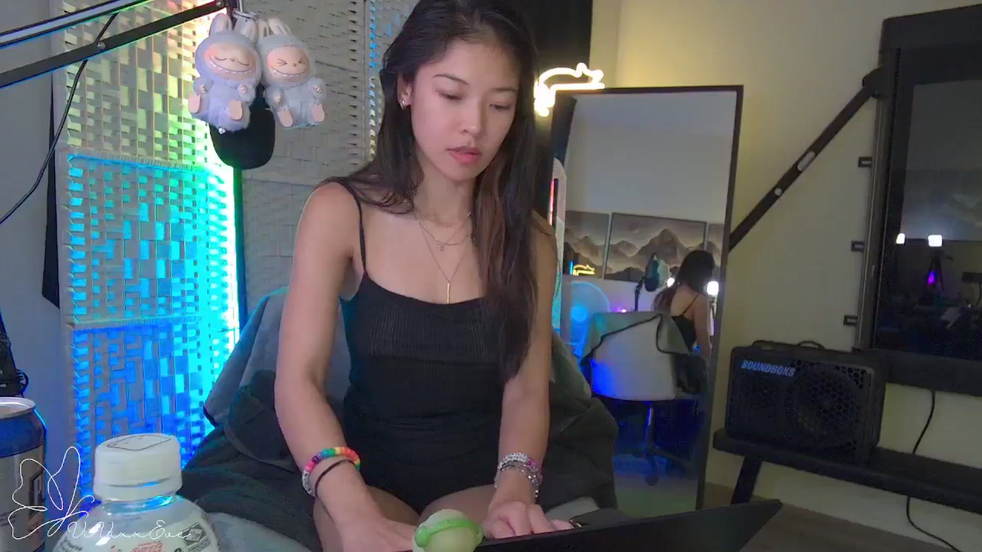 Vivixxeve video thumbnail