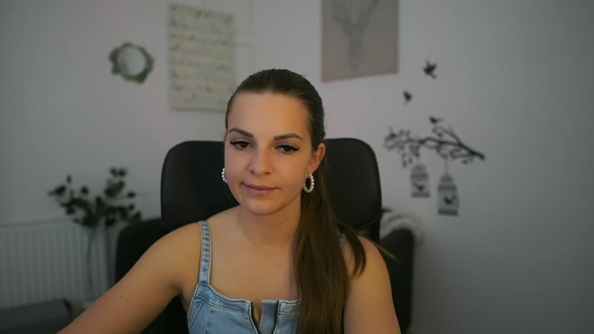 Alecsa_Fox video thumbnail
