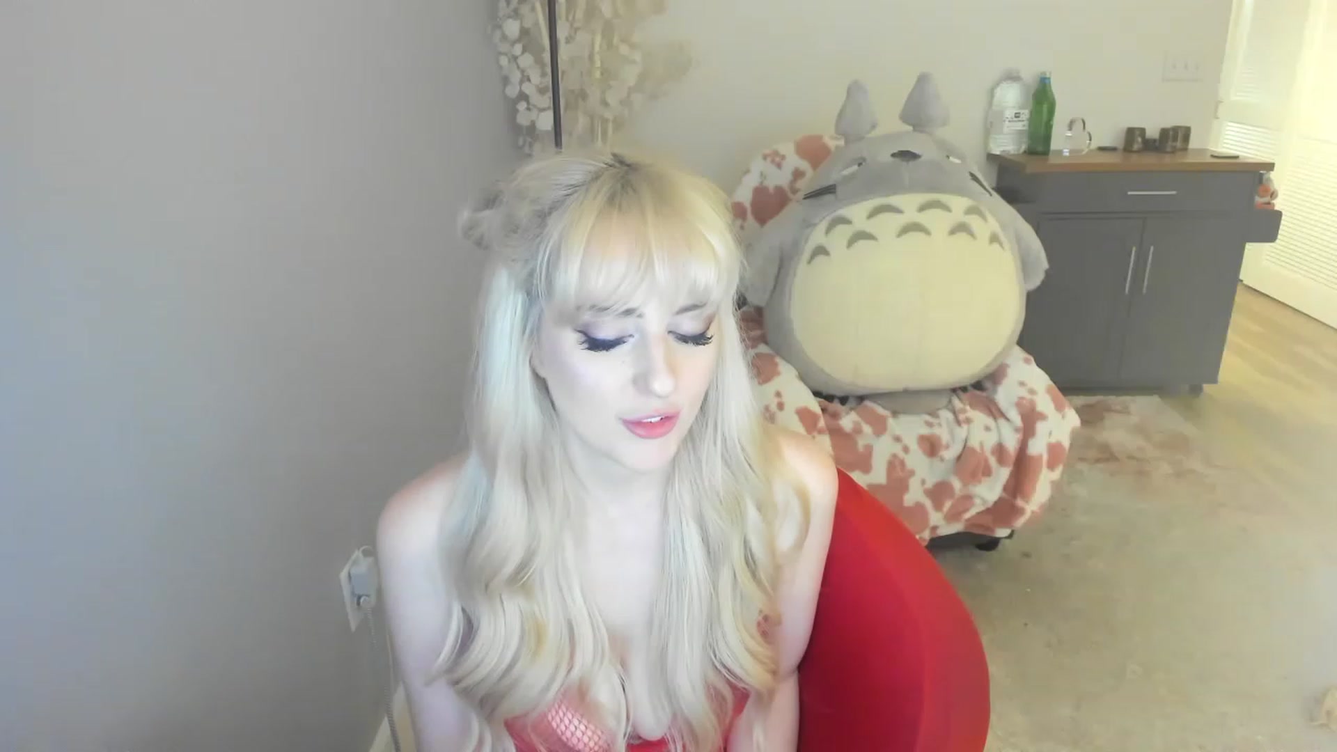 MilkCuckDomme video thumbnail