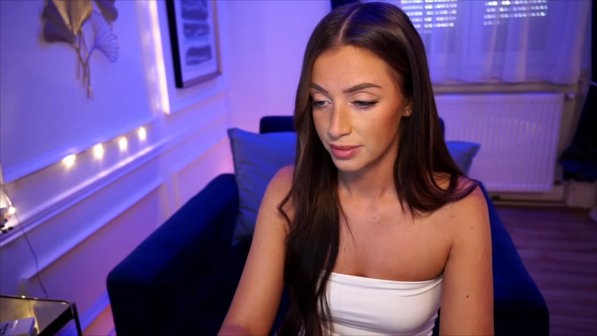 emma_ruby video thumbnail