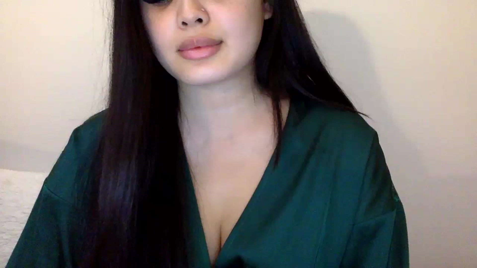 MsAkira video thumbnail