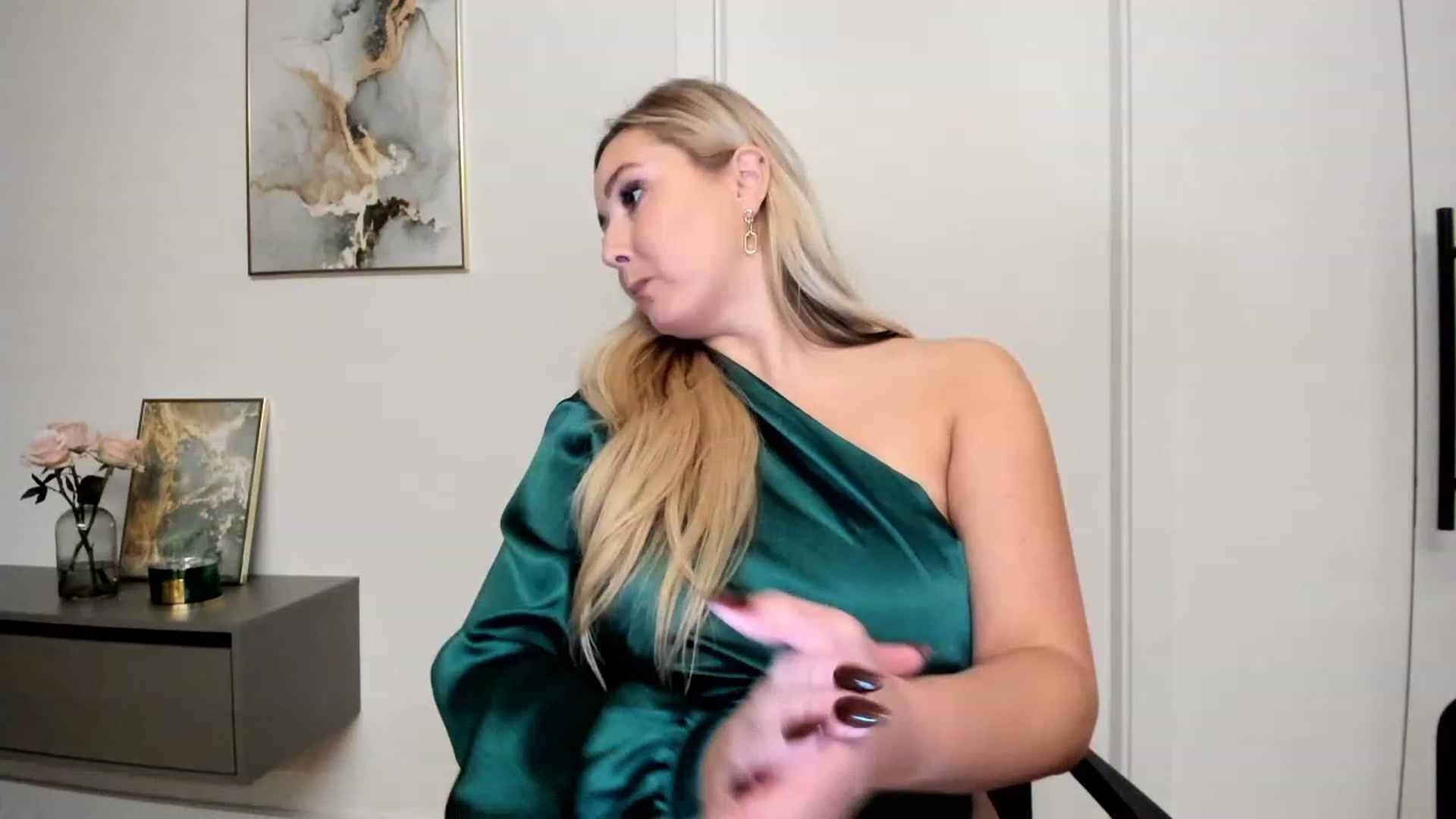 Mi_Ha video thumbnail