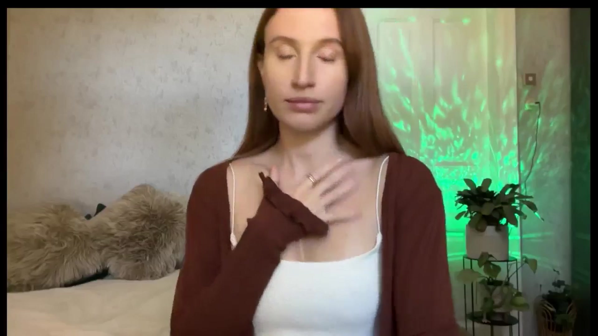 LovelyBvnny video thumbnail