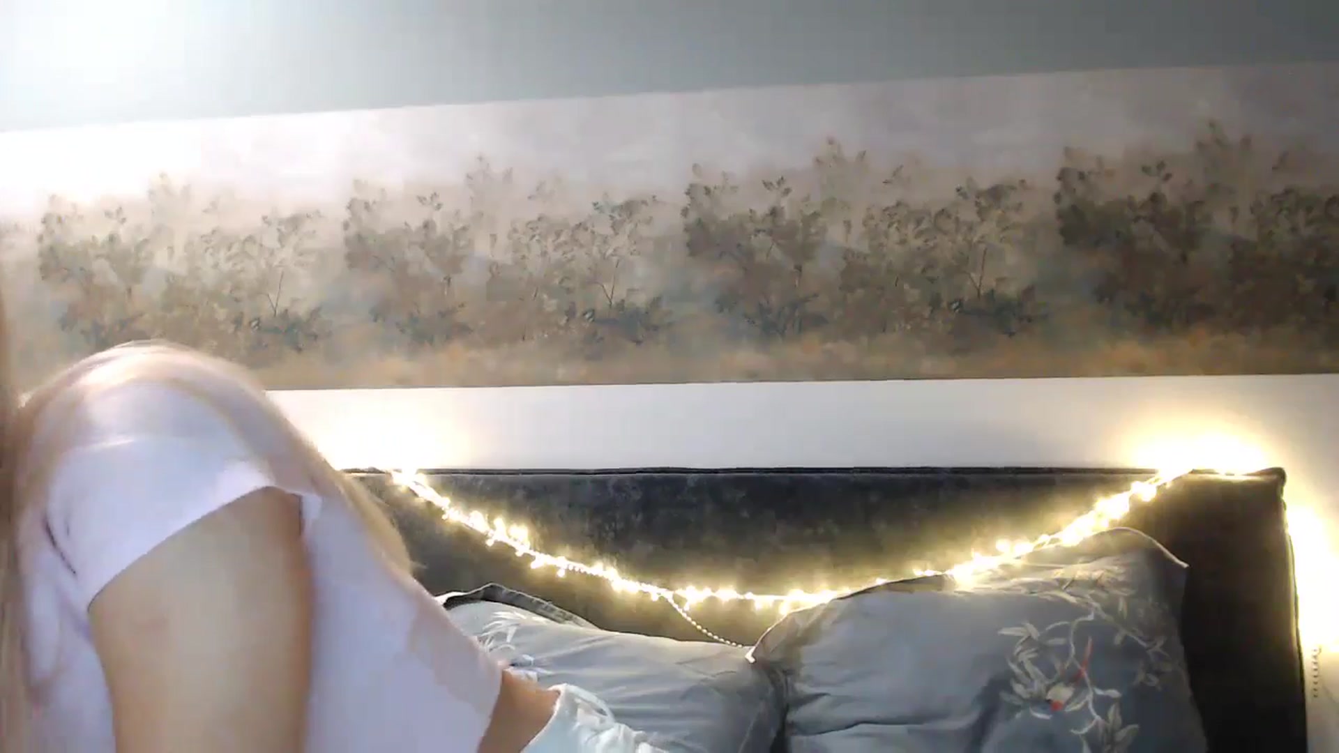 fiancee video thumbnail