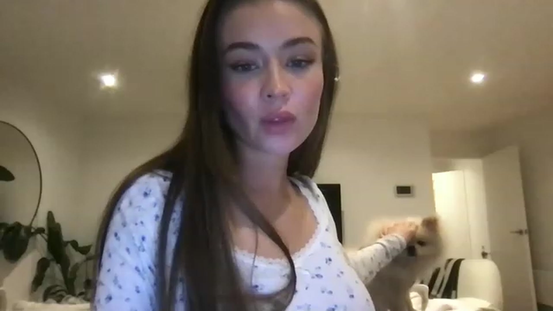 Isabella0 video thumbnail