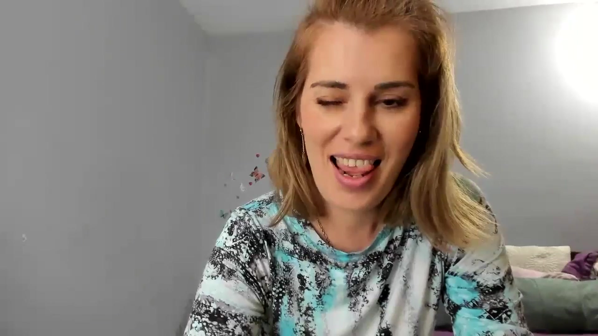 PrettyWomen31 video thumbnail