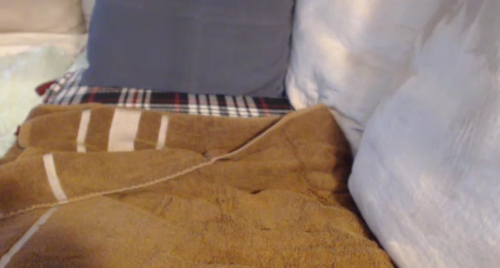 QueenEllie video thumbnail
