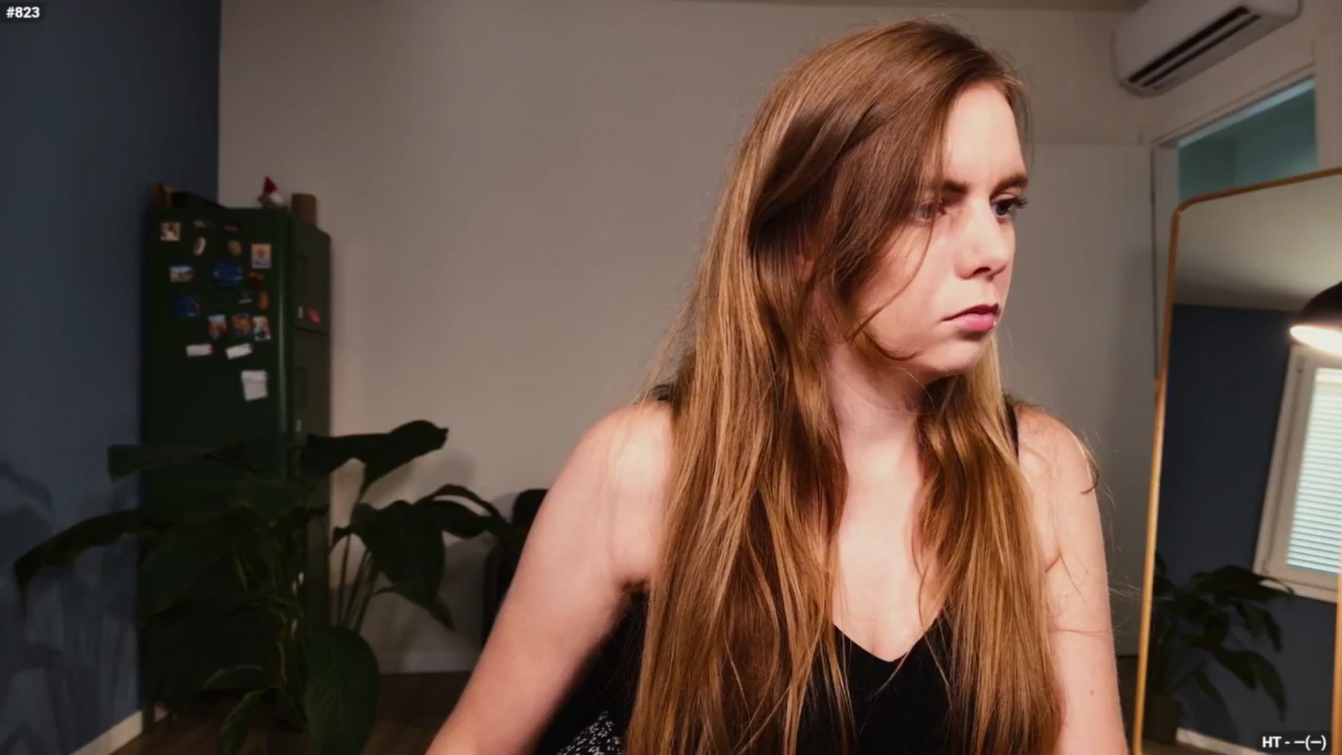 Personage video thumbnail