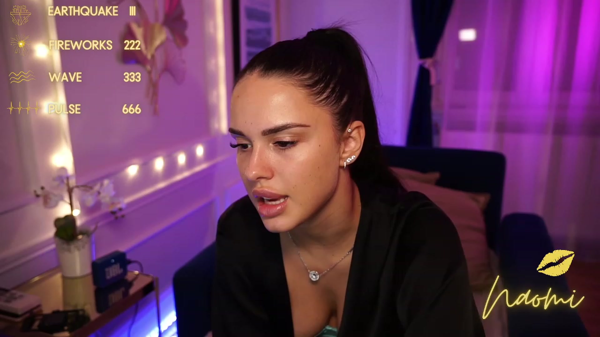 cinnabellee video thumbnail