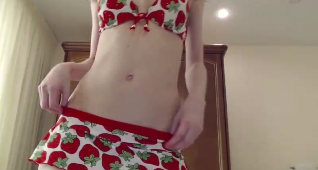 MsLily video thumbnail