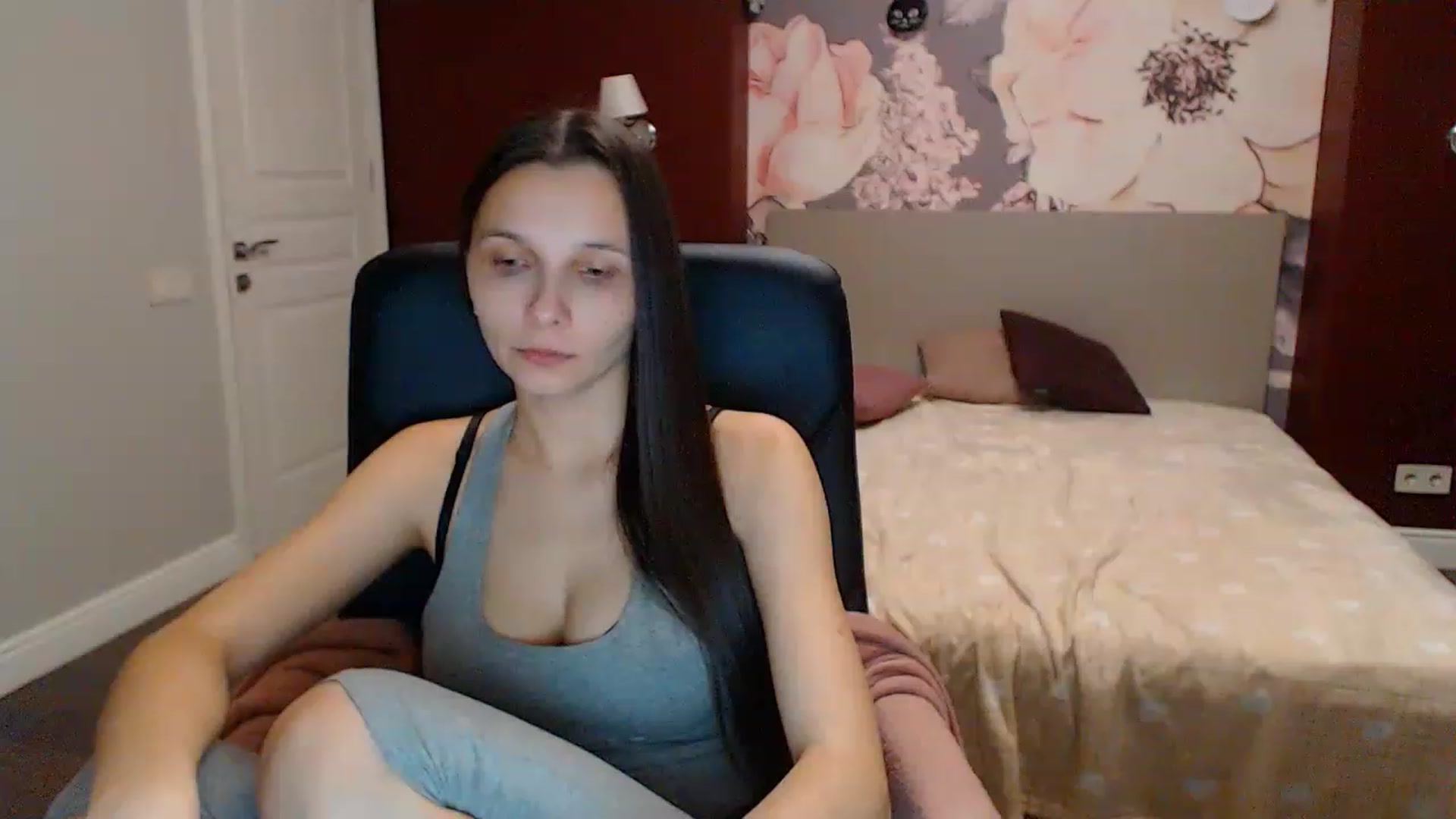 Karina_Mils video thumbnail
