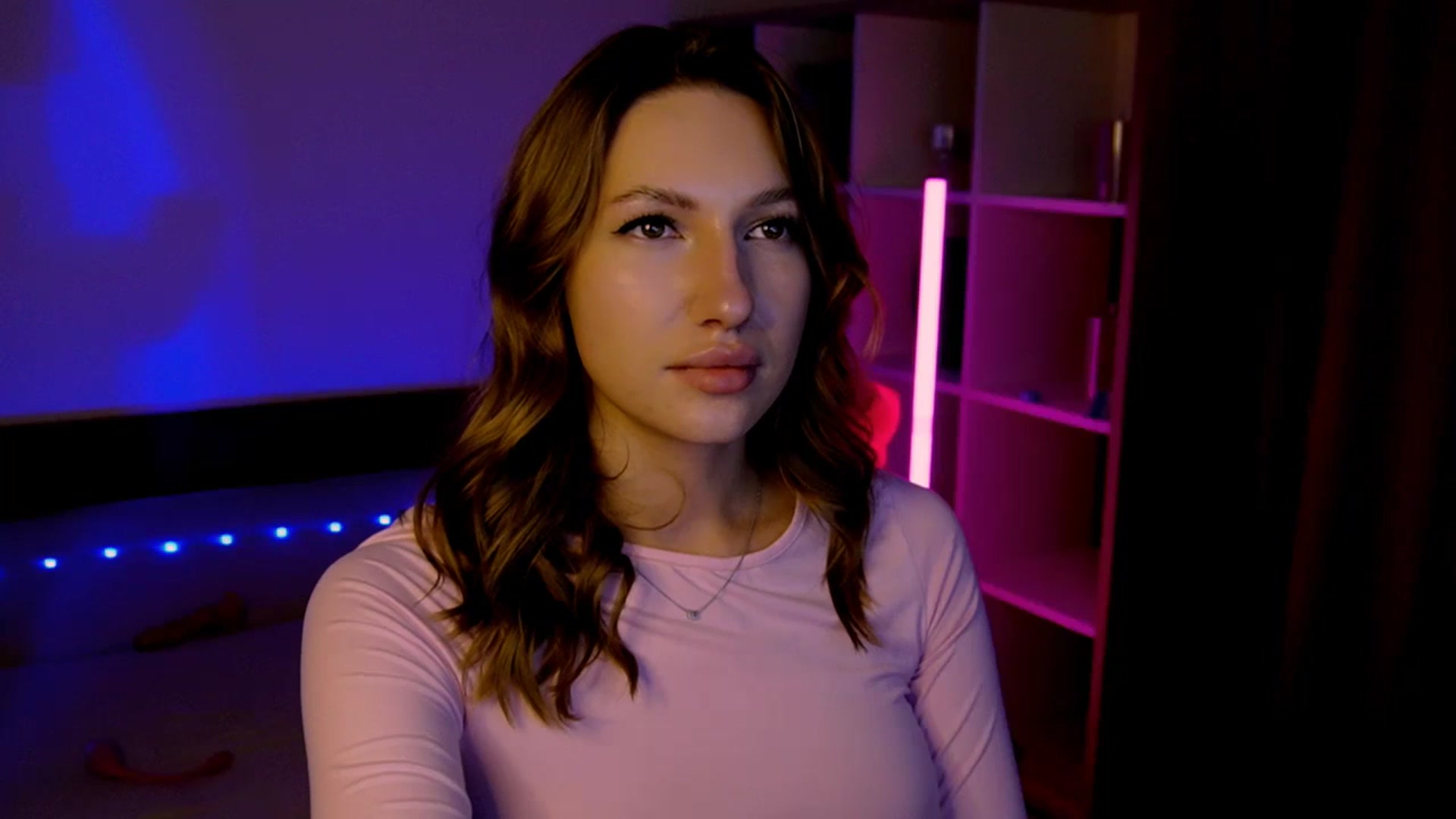 LovelyGin video thumbnail