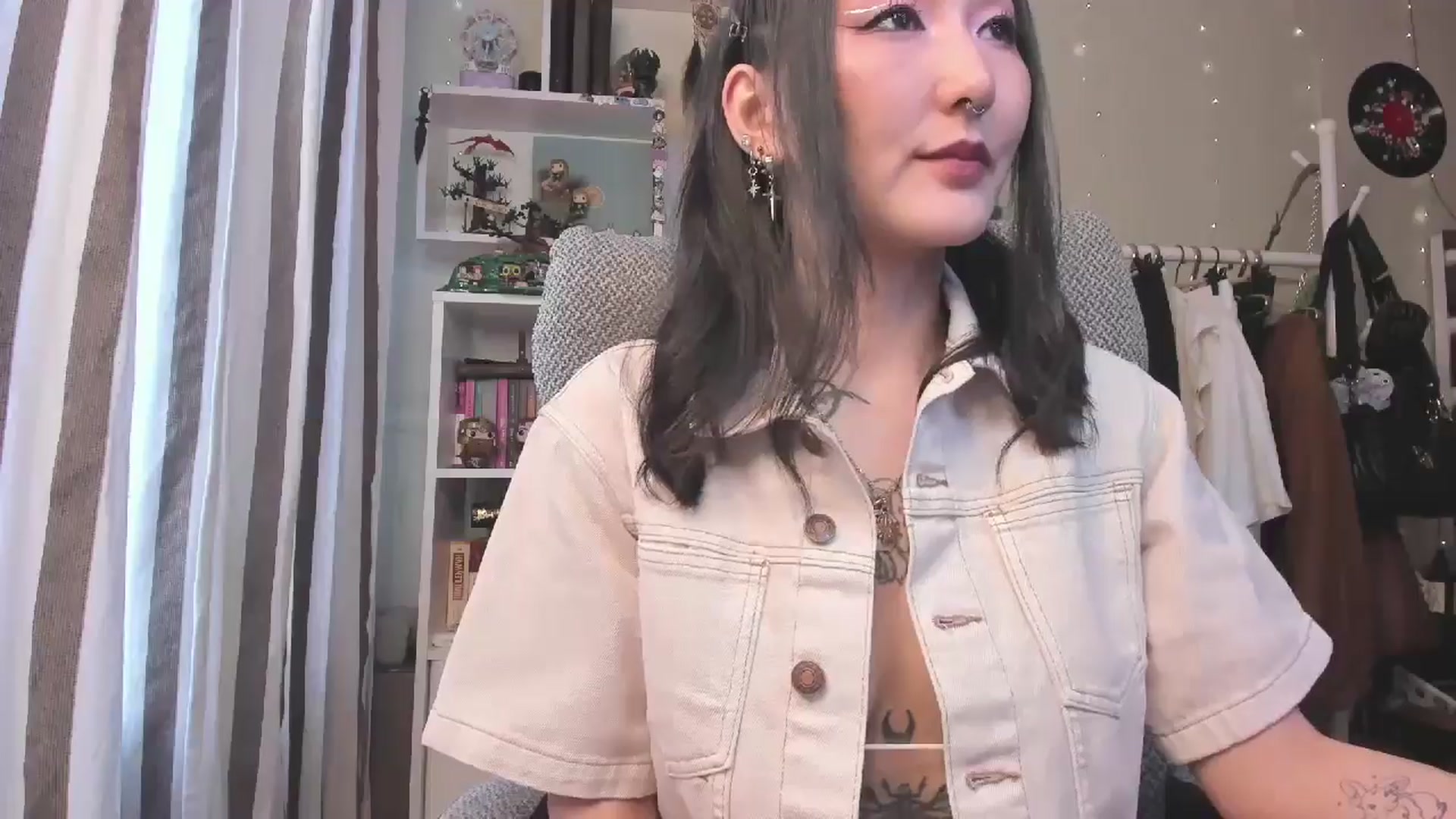KellyAsian video thumbnail