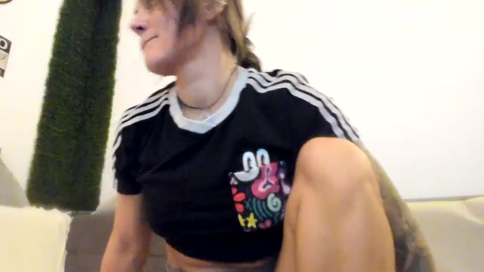 PisuVamp_ video thumbnail