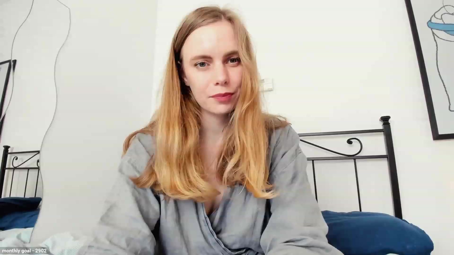 Personage video thumbnail