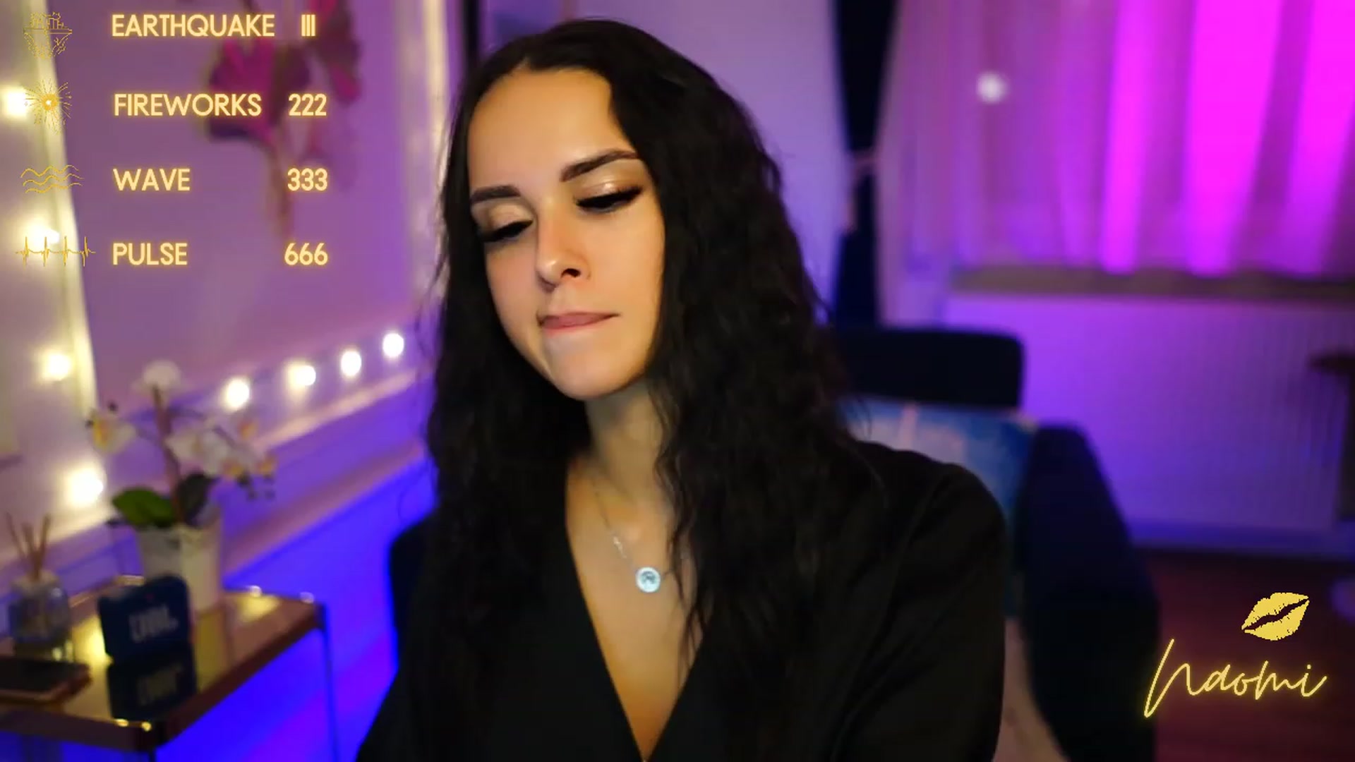 cinnabellee video thumbnail