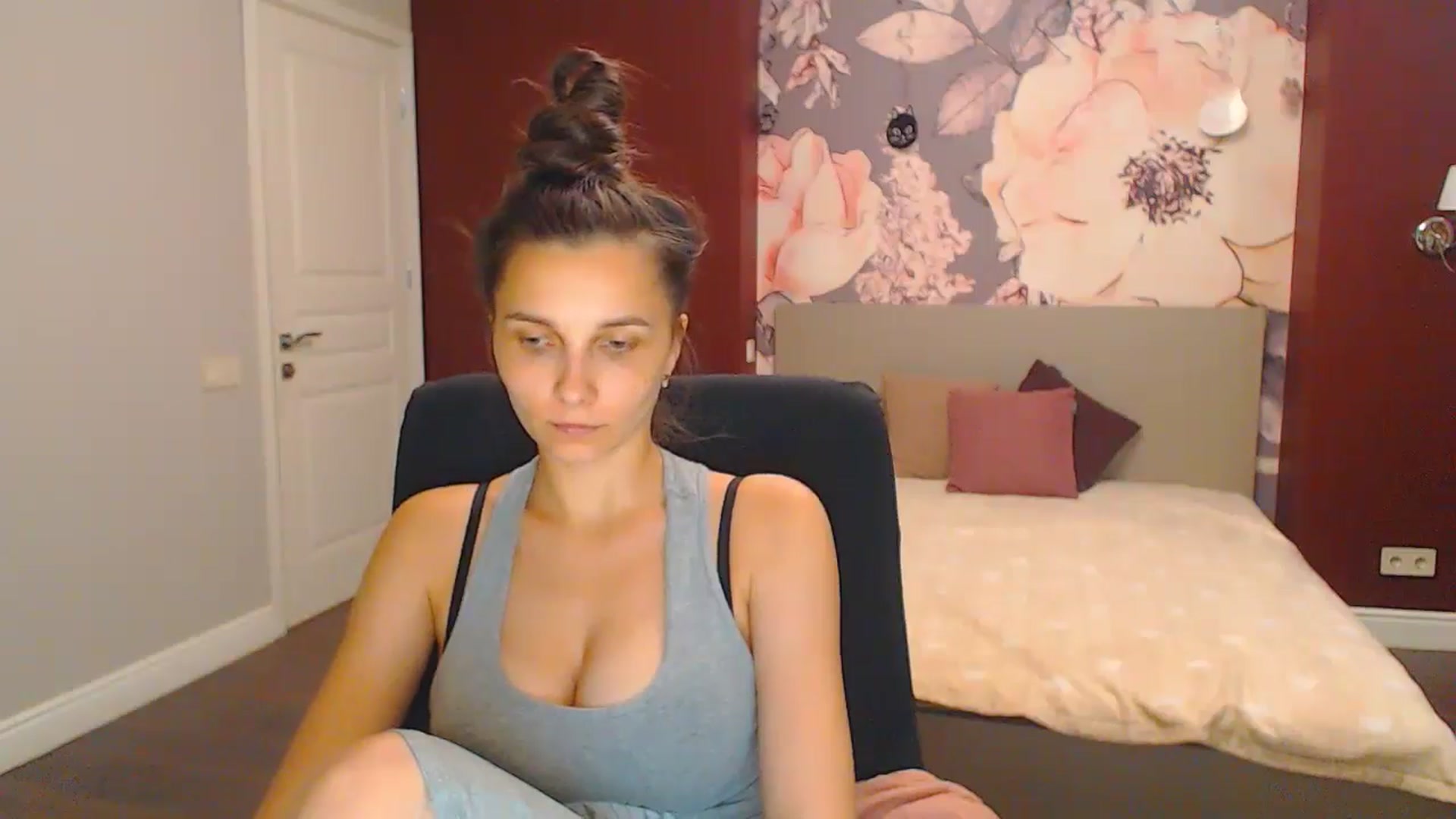 Karina_Mils video thumbnail