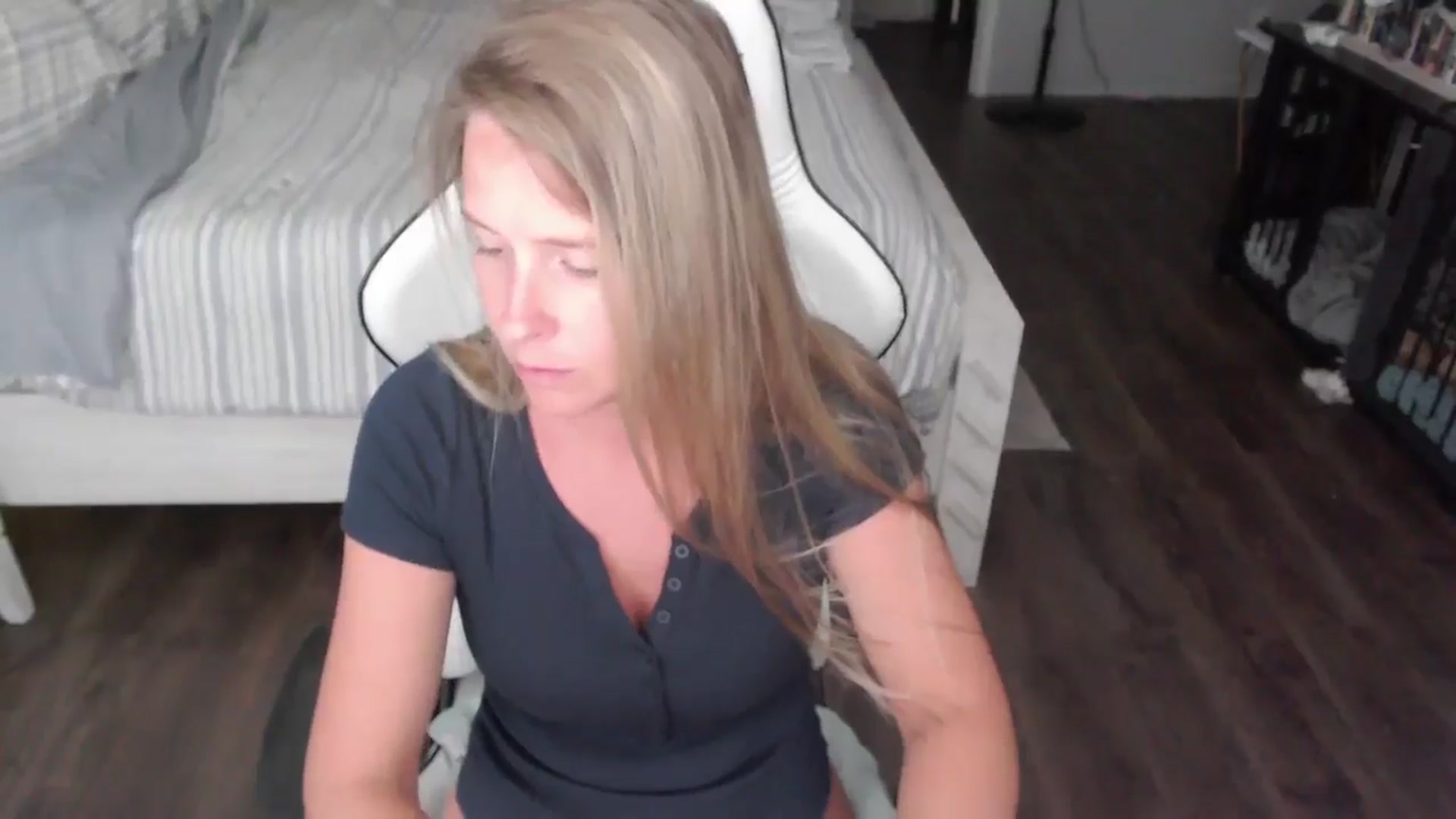 ZenZoey video thumbnail
