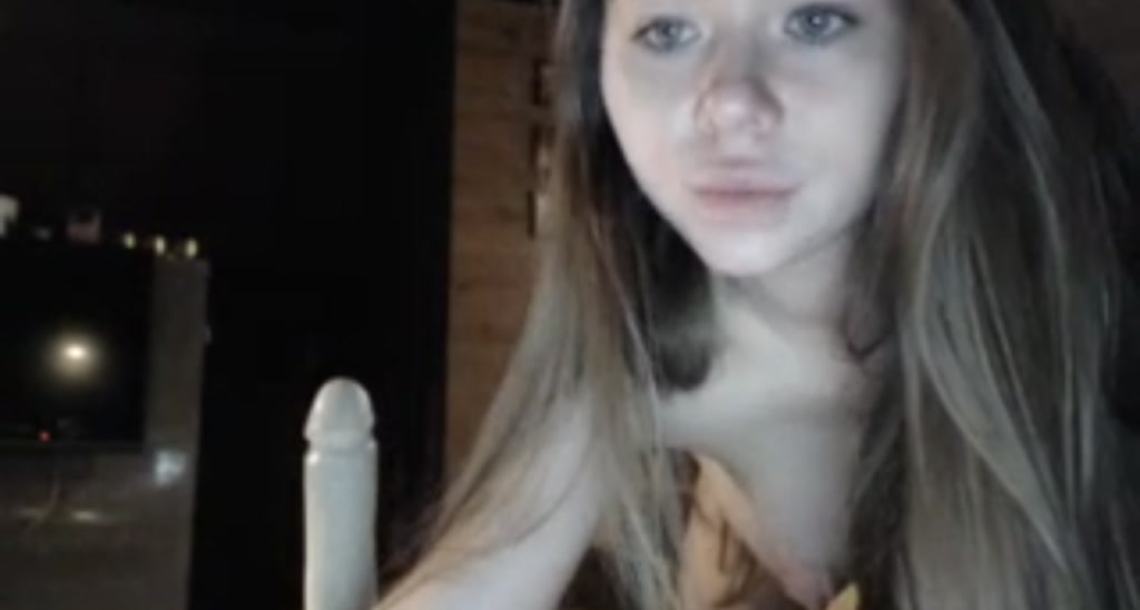 Linda_0nline video thumbnail