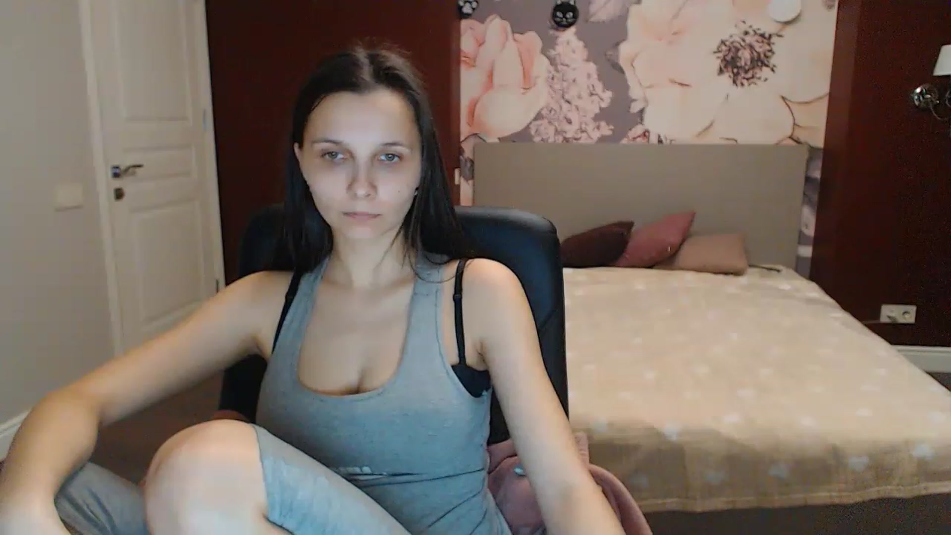 Karina_Mils video thumbnail