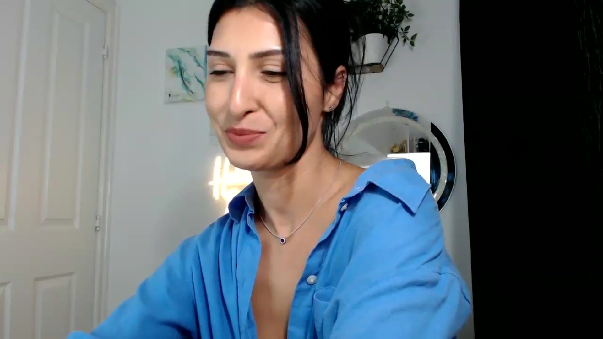 MissLeanne video thumbnail