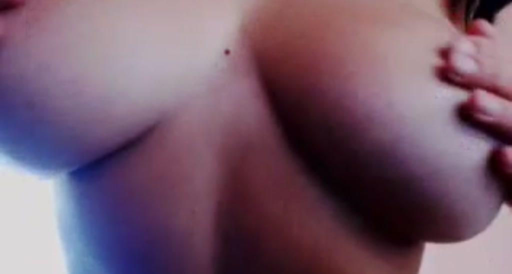 aLeBunny video thumbnail