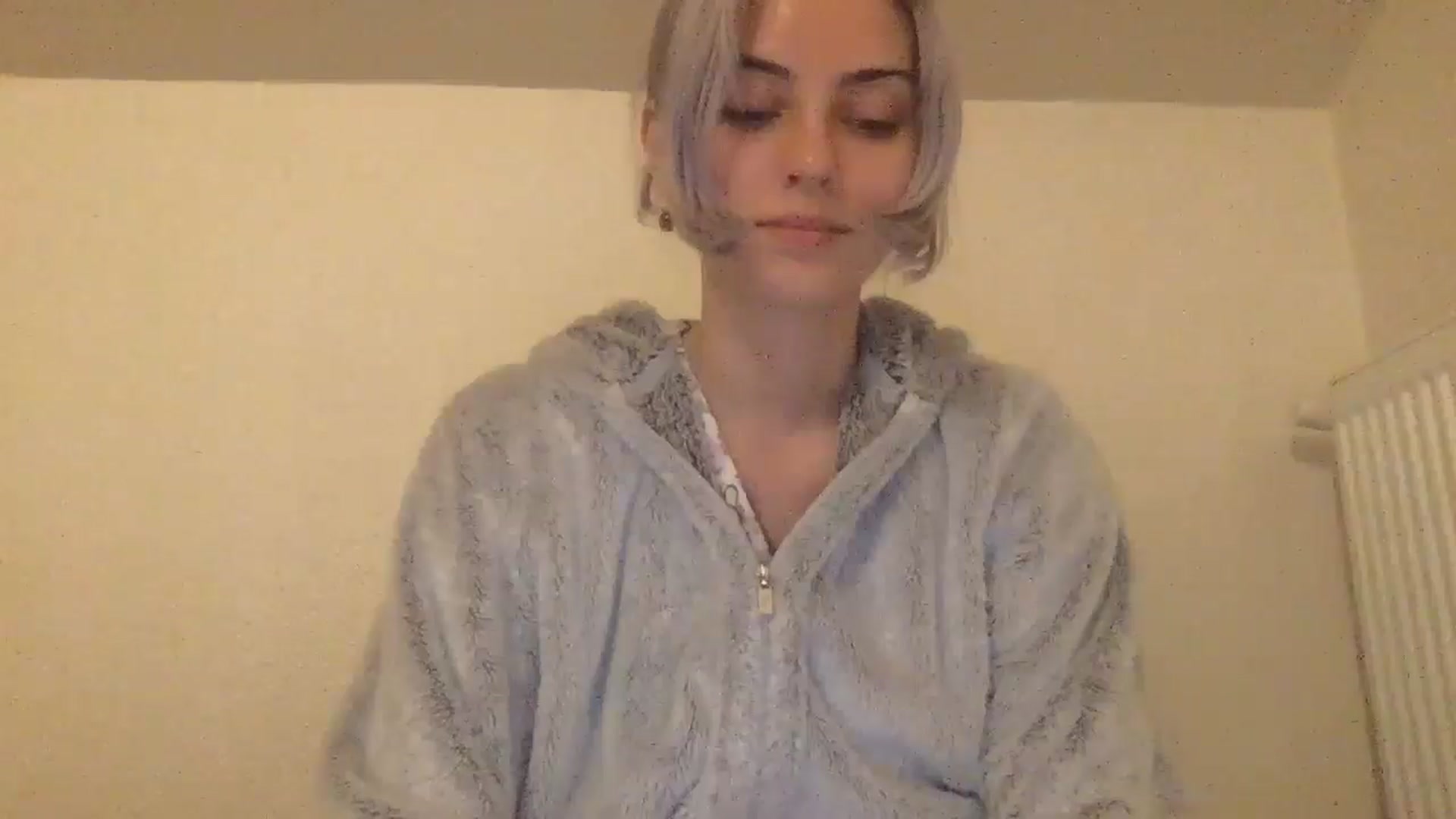LLuckyGirl video thumbnail
