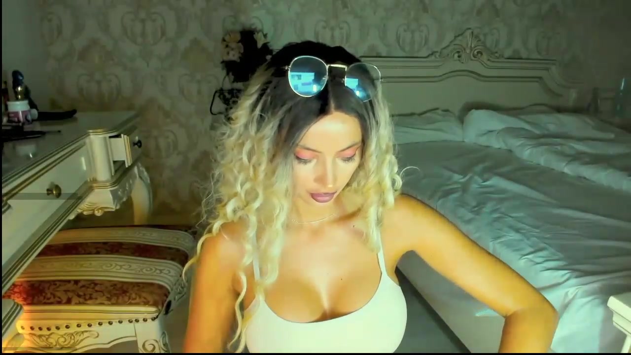 NicoleHottiy video thumbnail