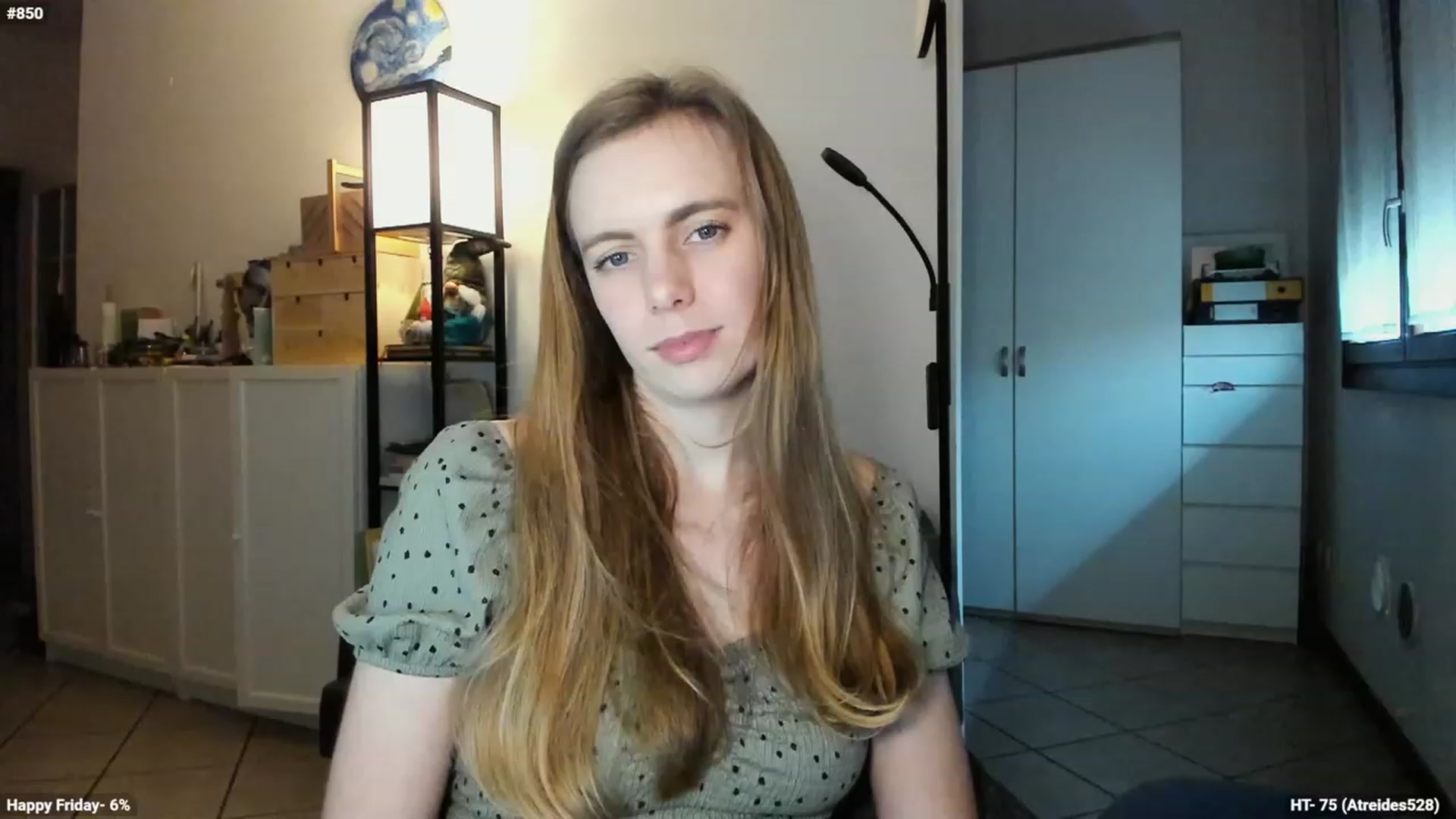 Personage video thumbnail