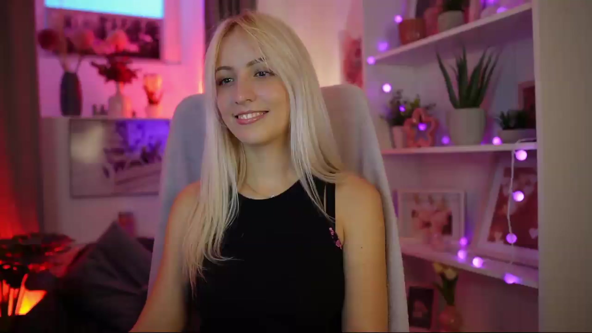 Lucy_Cutie video thumbnail