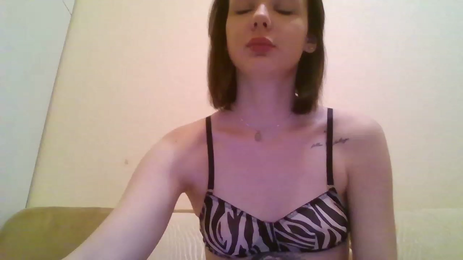RoxieSinner video thumbnail