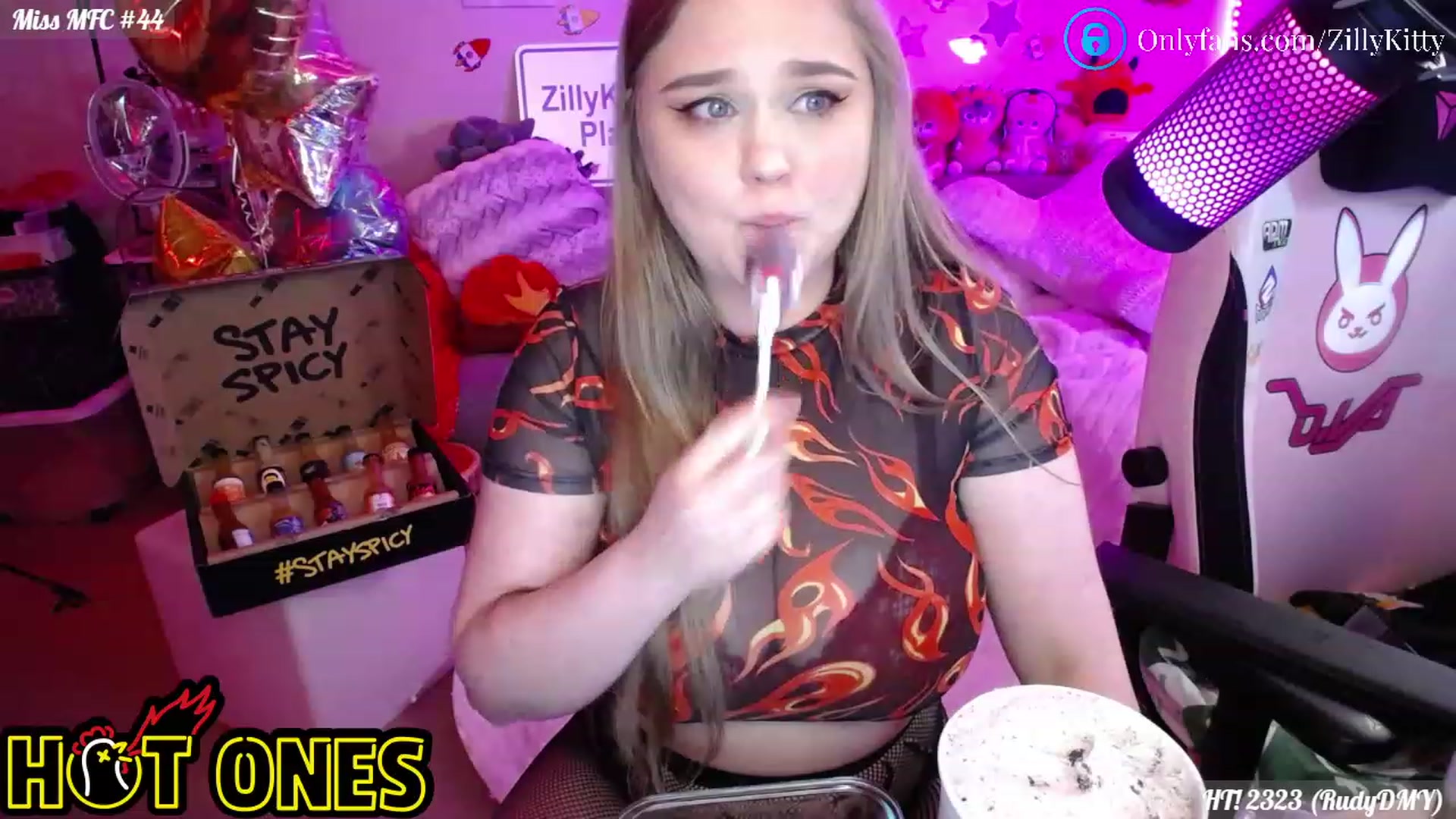 ZillyKitty video thumbnail