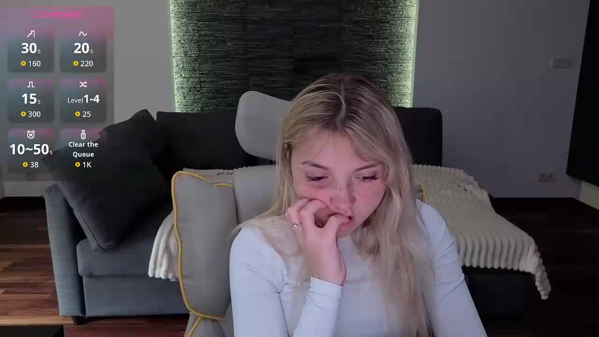 Daisyy video thumbnail