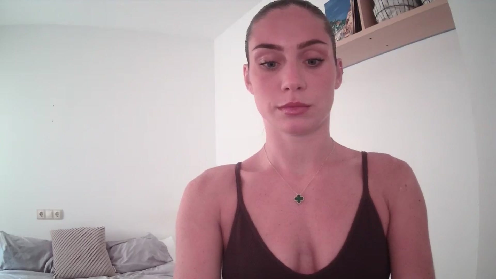 English_Lola video thumbnail