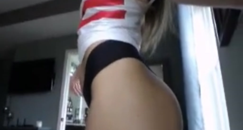 DJ_KiKi video thumbnail