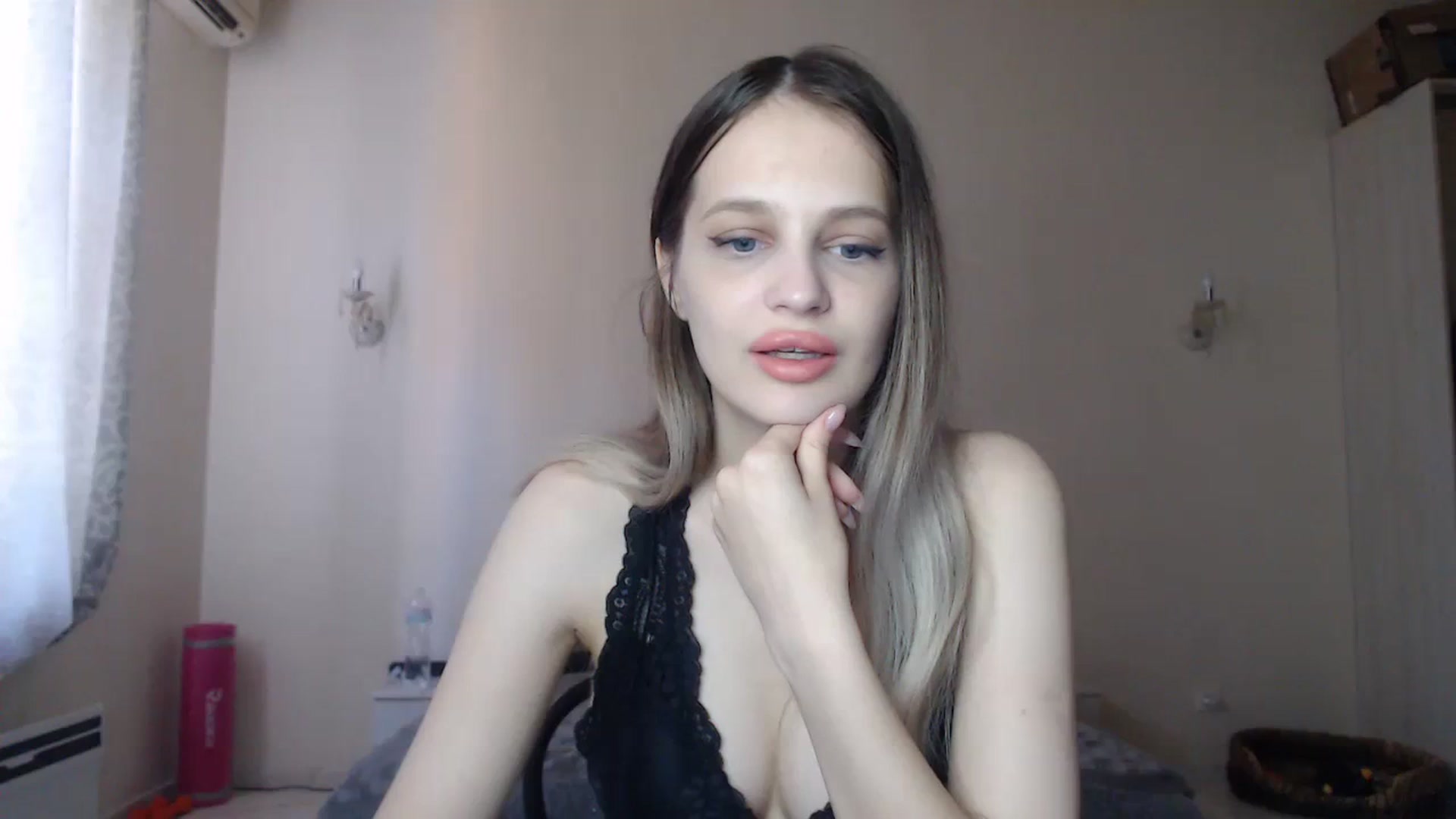 Lola_vi video thumbnail