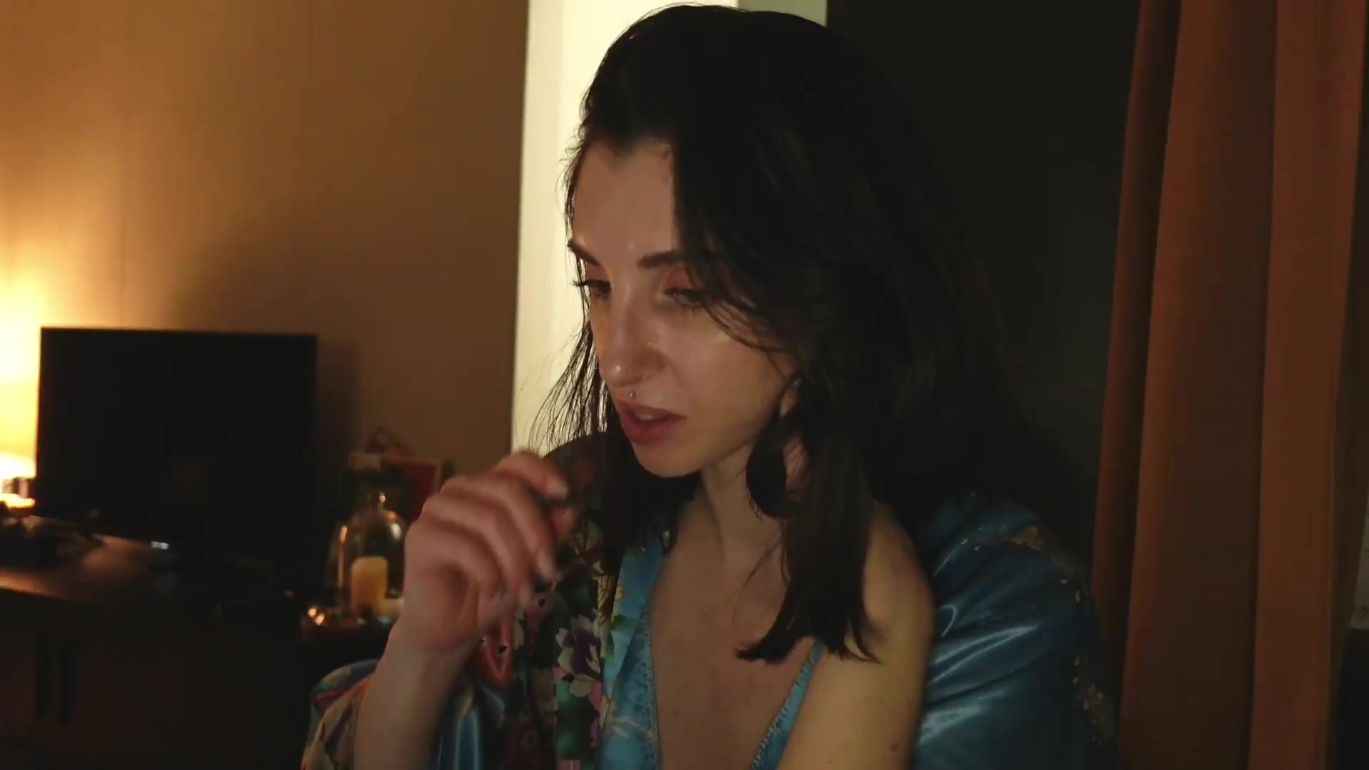 Who_The video thumbnail